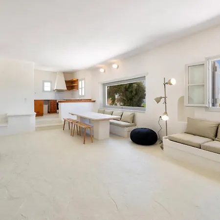 Villa Paros Naousa Beachfront Santa Maria (Paros)