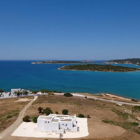 Paros Naousa Beachfront Willa