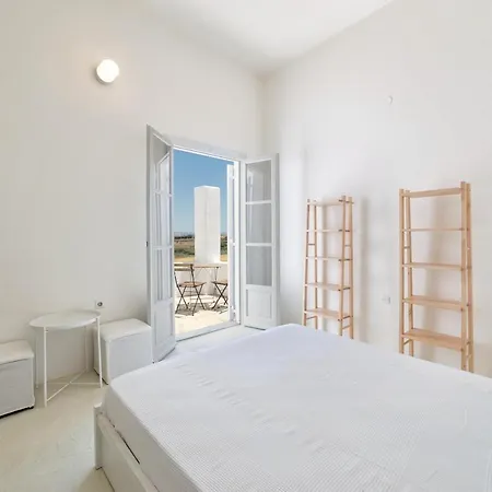 Willa Paros Naousa Beachfront *