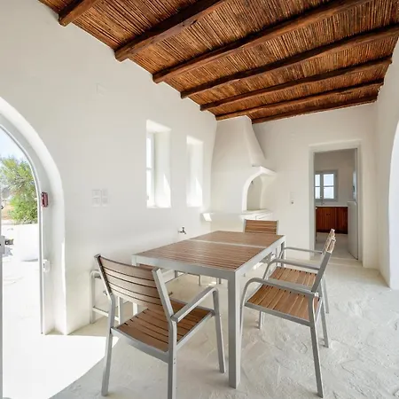 Paros Naousa Beachfront Willa Santa Maria (Paros)